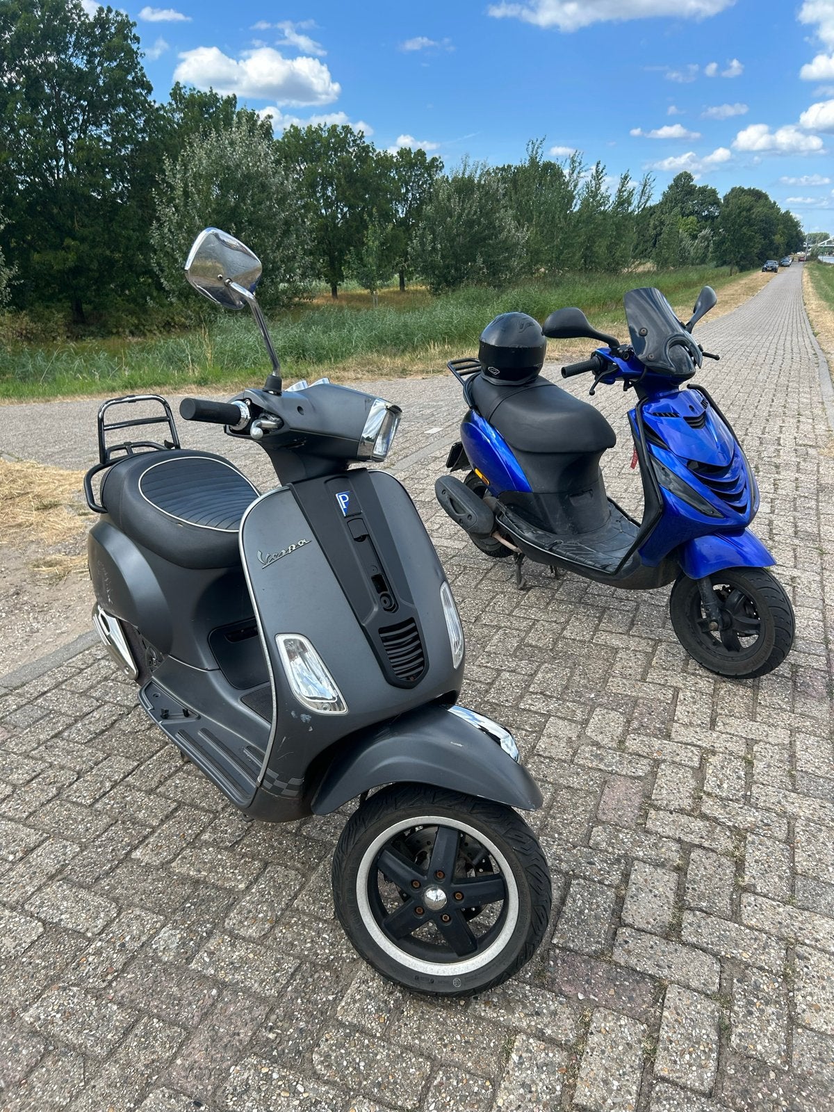 Vespa S50 met Begrenzer 50km/u (MOET WEG), Ophalen, Gebruikt, Benzine, Vespa