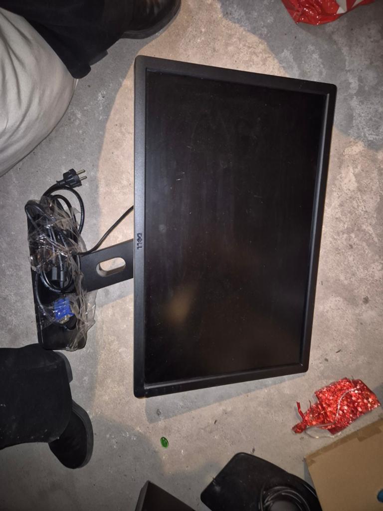 Dell Monitor - Gebruikt, Computers en Software, Monitoren, Ophalen of Verzenden, Dell, VGA, 60 Hz of minder