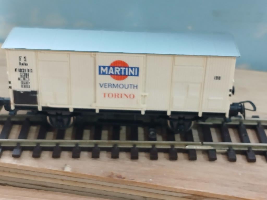 Roco Martini Vermouth Torino Wagon HO, Ophalen of Verzenden
