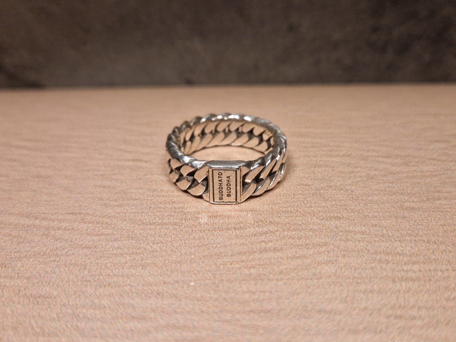 Buddha to Buddha Ring Maat 20 Zeer nette staat, 20 of groter, Heer, Ophalen of Verzenden, Zo goed als nieuw