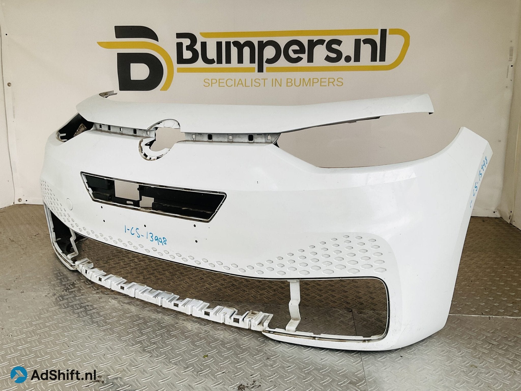 Bumper Volkswagen iD3 10A807221A Voorbumper 1-C5-13998z, Bumper