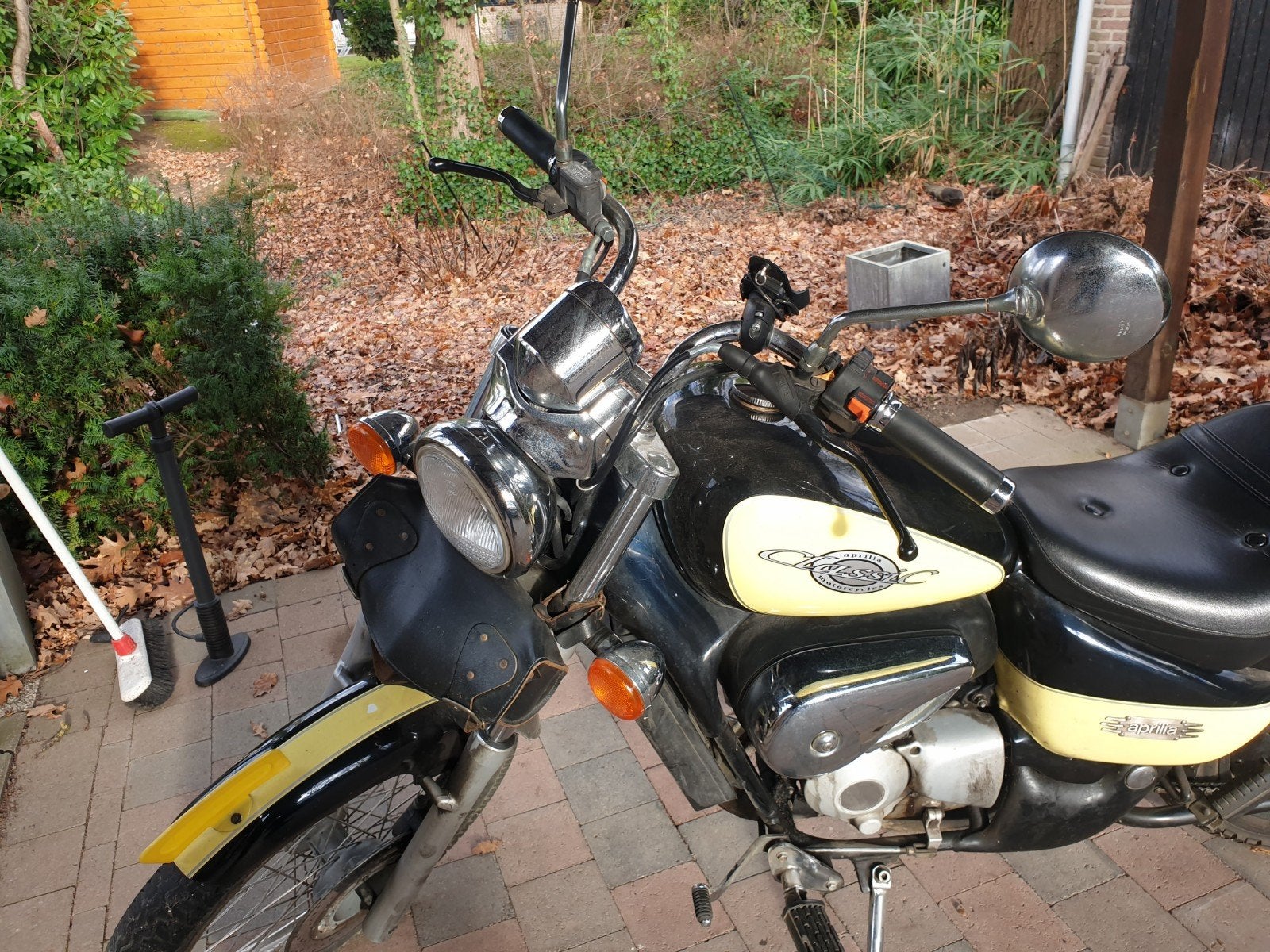 Aprilia red rose classic 50cc bieden vanaf €1750, Fietsen en Brommers, Ophalen, Overige modellen