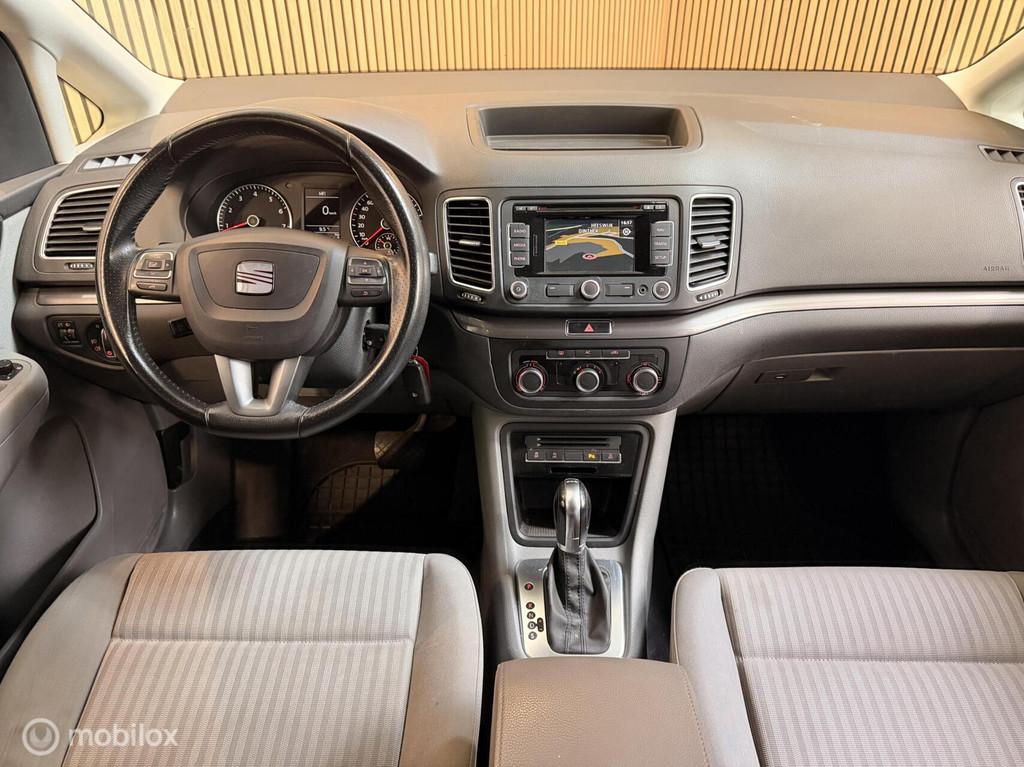 Seat Alhambra 1.4 TSI DSG NW.KETTING! NAVI TREKHK PDC CRUISE, Auto's, Euro 5, Stof, Zwart, 4 cilinders
