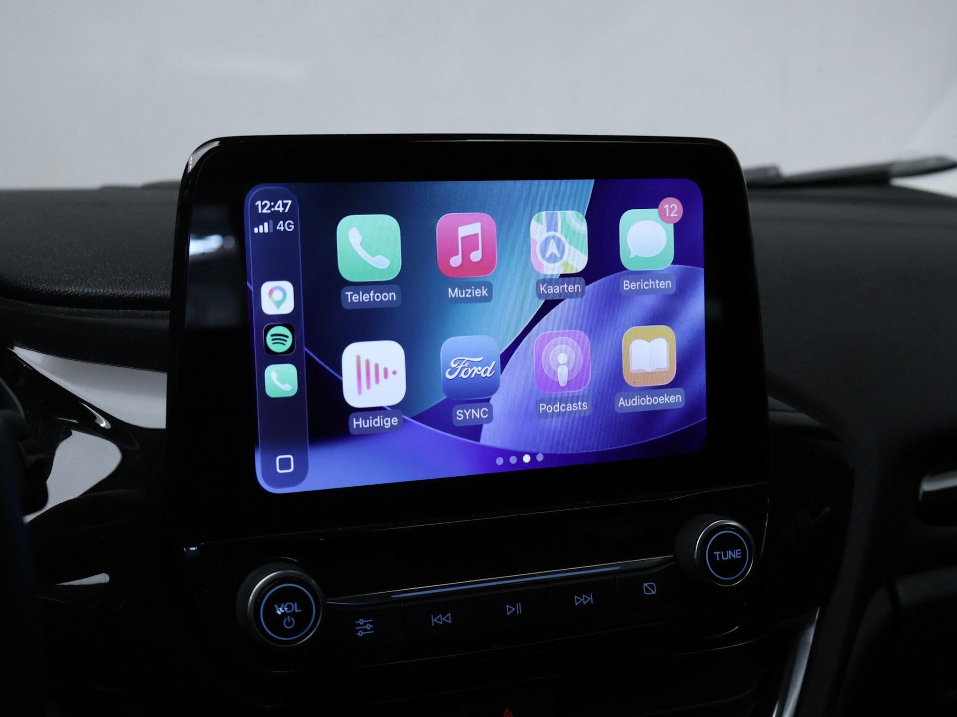 Foto 2 van Ford Fiesta 1.1 Trend Sport (APPLE CARPLAY,NAVI,PDC,CLIMATE,