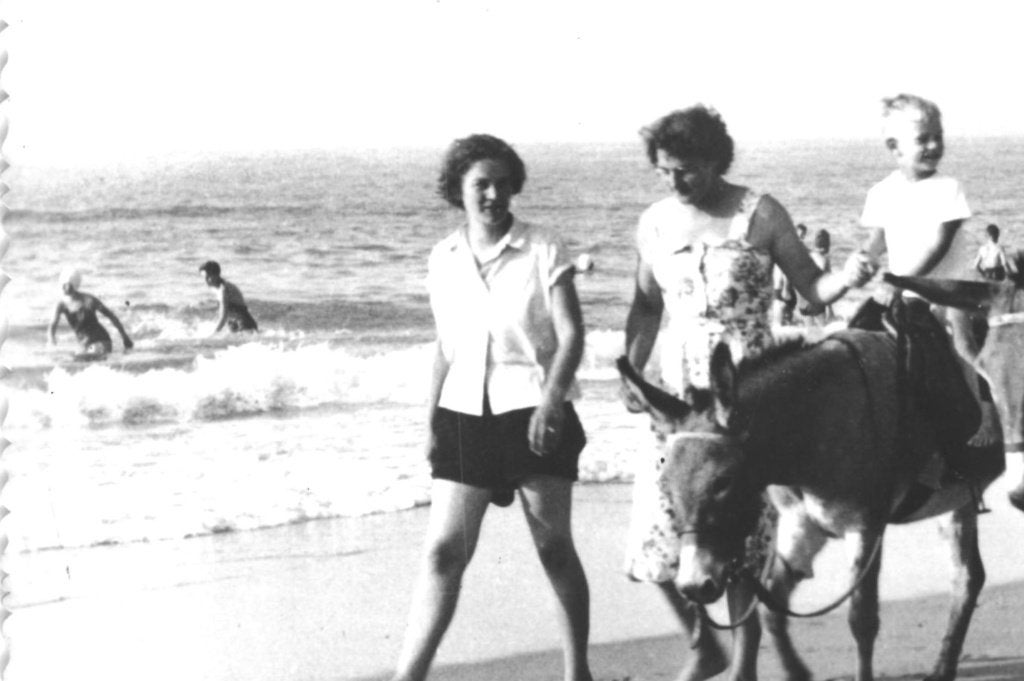 967774	Scheveningen	Ezeltje Rijden	1961, Ophalen of Verzenden, 1960 tot 1980, Ongelopen, Zuid-Holland