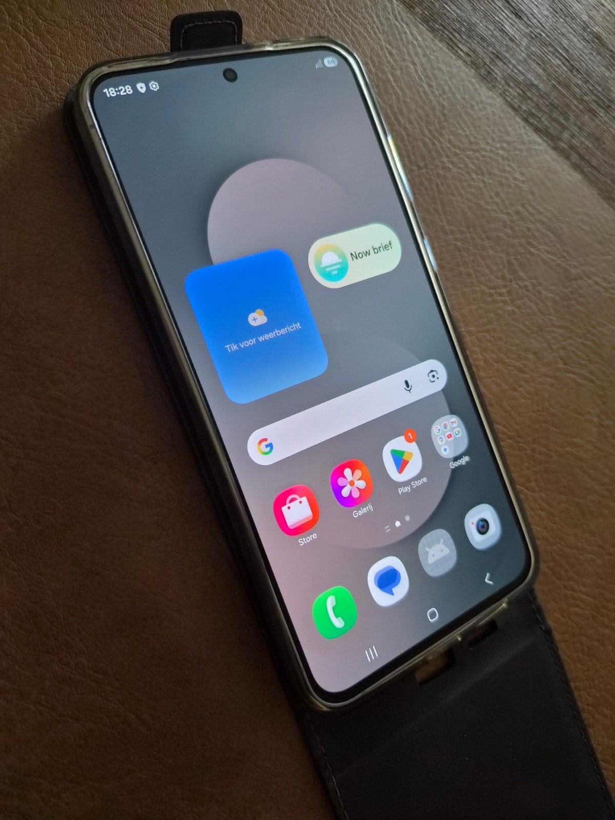 samsung S25 FE 256GB met hoesje/flipcase en originele doos, Ophalen, Overige modellen, Zwart, Zo goed als nieuw