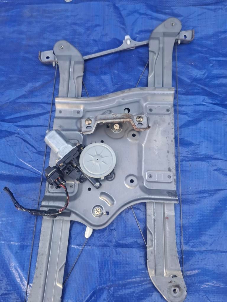 Raam mechanisme links/rechts Mitsubishi Grandis (2004-2011), Ophalen of Verzenden, Gebruikt, Mitsubishi