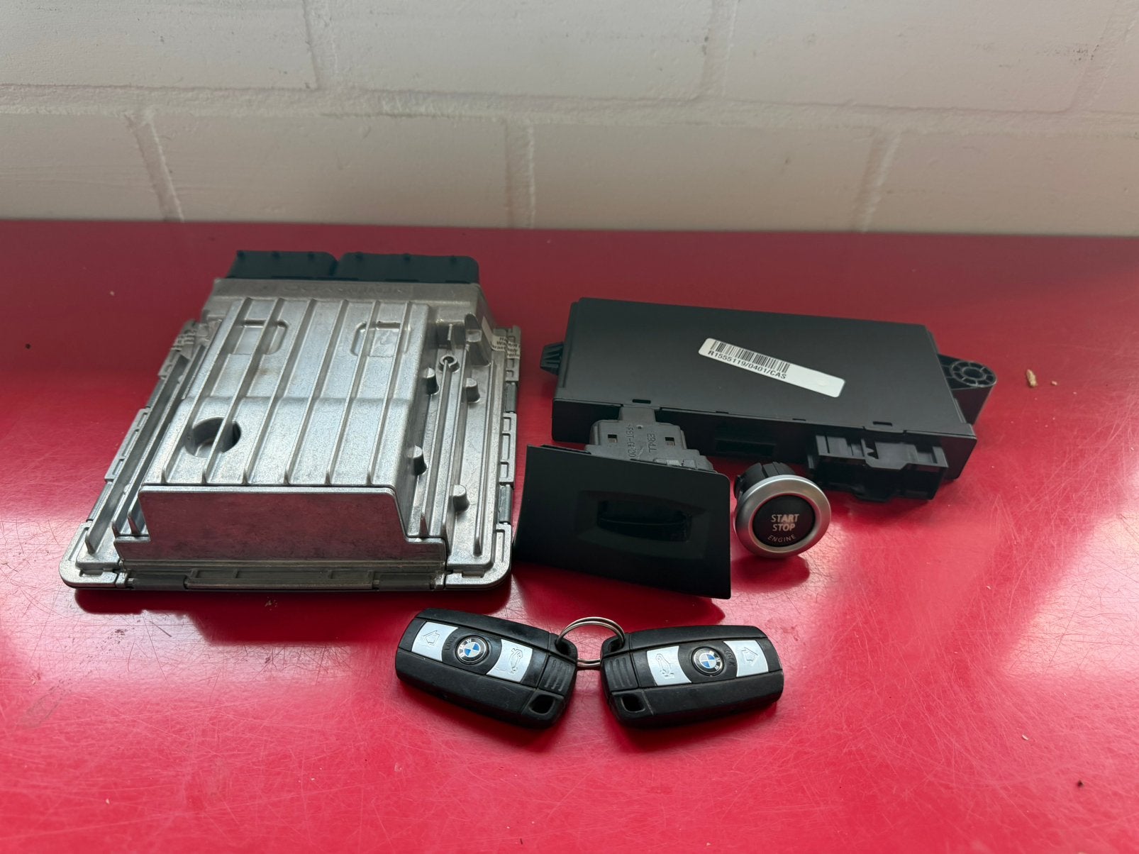 DME ECU CAS module startset Sleutelset 325i e90 e91 e92 e93, Auto-onderdelen, Ophalen of Verzenden, BMW