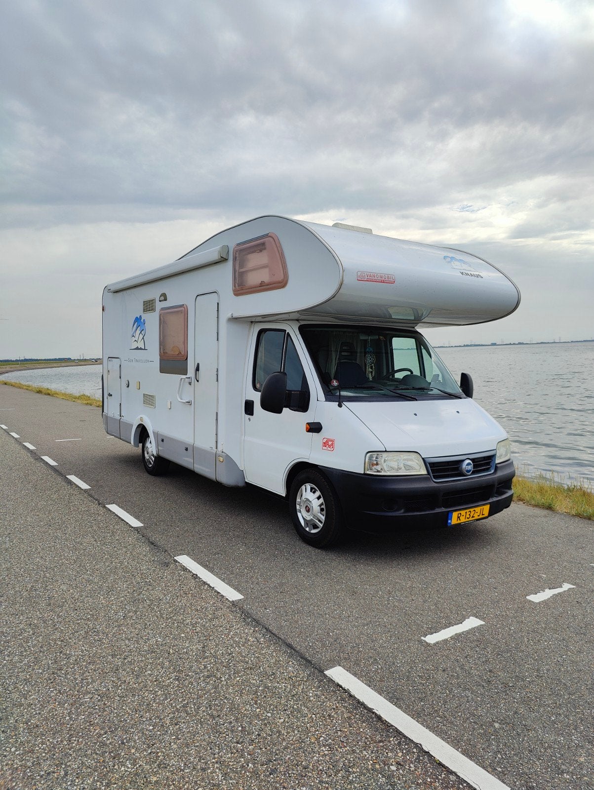 Fiat Ducato 2.8 JTD camper met XXL-garage – Goed onderhouden, Standaard zit, Alkoof, Ringverwarming, Fiat