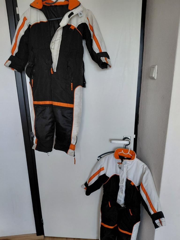 Ski pakken maat 104 en 116, Ophalen of Verzenden, Jongen of Meisje