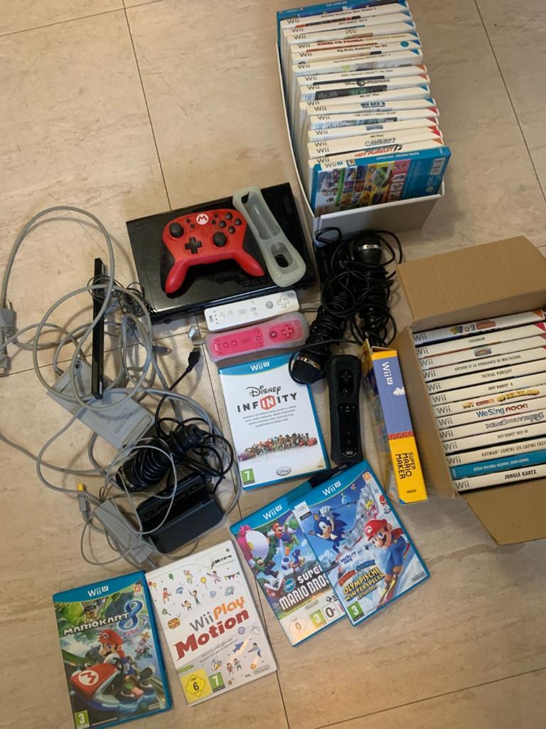 Wii U bundle, Spelcomputers en Games, Games | Nintendo 2DS en 3DS, 1 speler, Ophalen of Verzenden, Overige genres, Vanaf 3 jaar