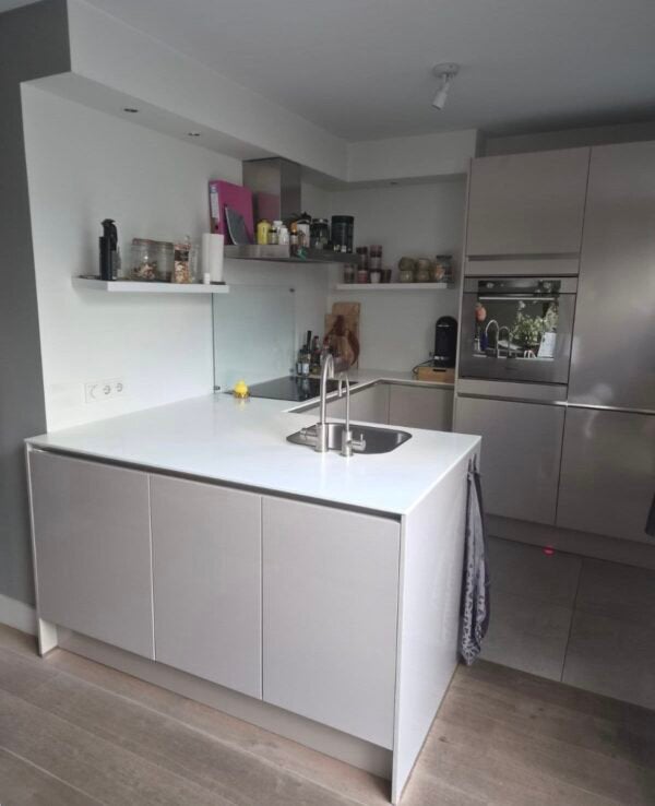 ✨LUXE TAUPE U VORM KEUKEN+APPARATUUR✨, Huis en Inrichting, Ophalen, U-keuken, Greeploos, Graniet of Steen