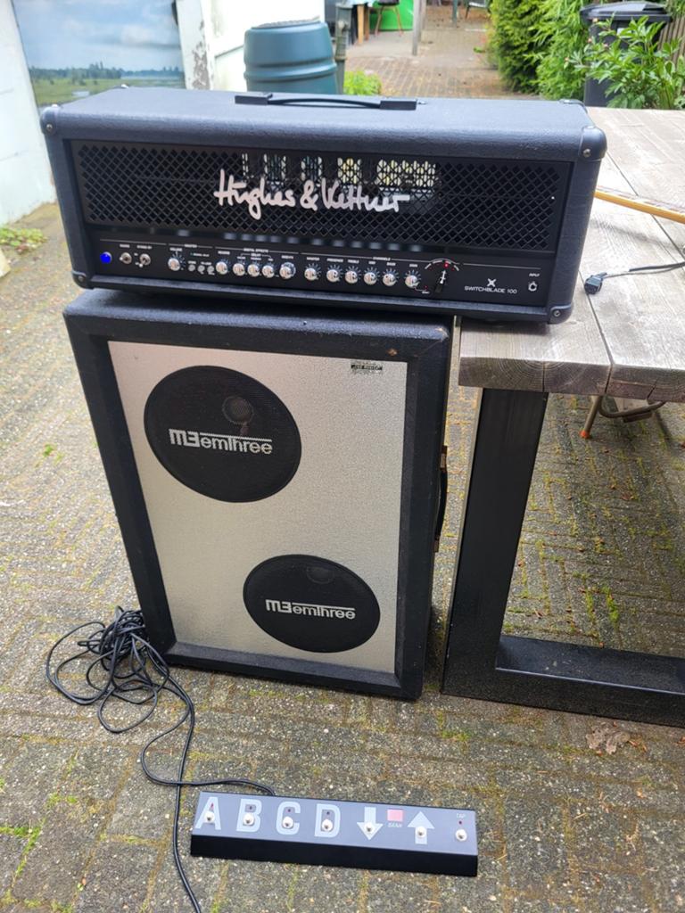 Hughes & Kettner Switchblade 100 watt buizenversterker, Muziek en Instrumenten, Versterkers | Bas en Gitaar, Ophalen, Gebruikt