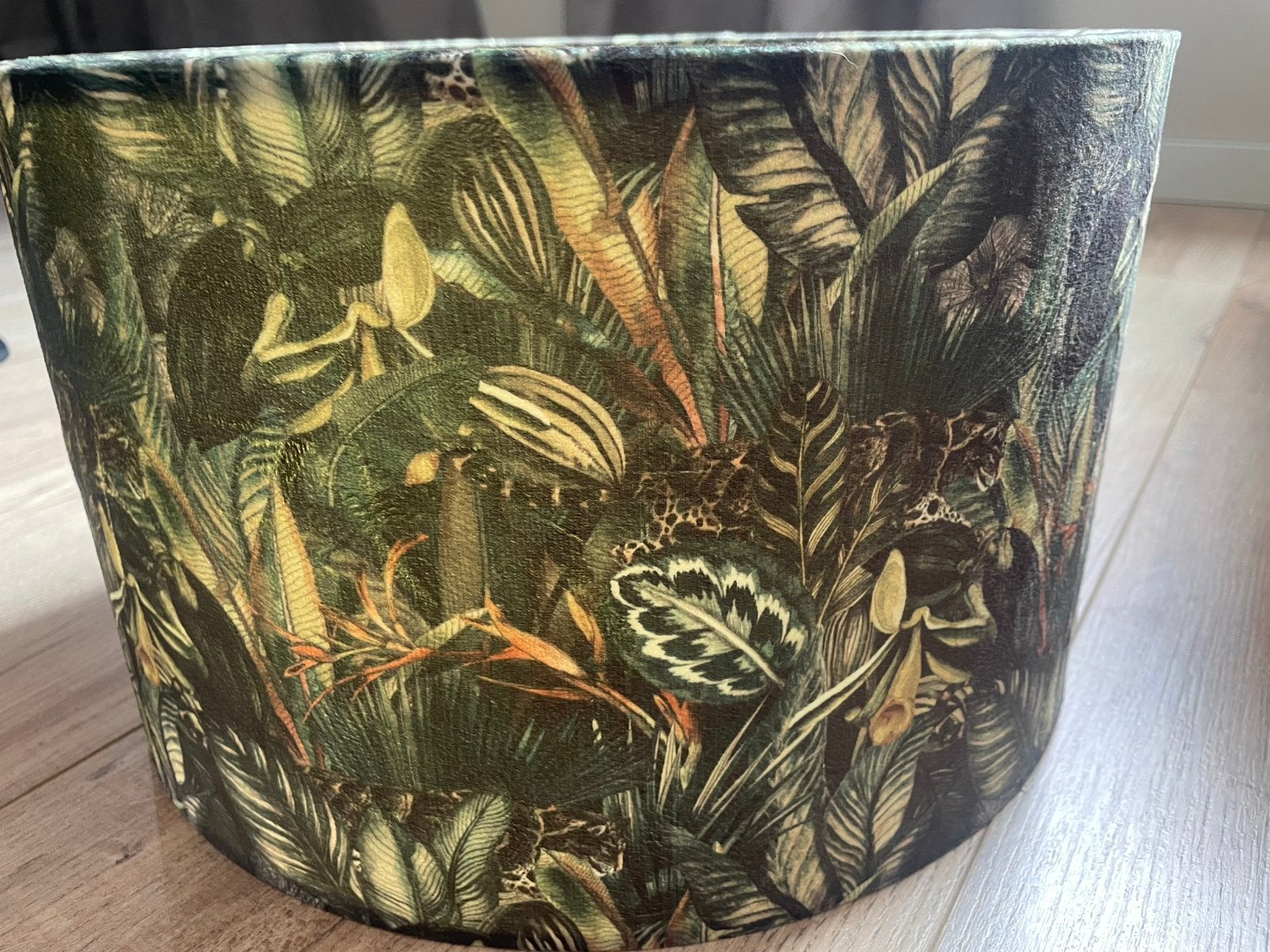 Lampenkap jungle, Ophalen, Zo goed als nieuw, Rond