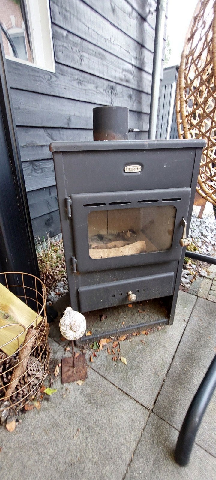 Robuuste Houthaard - Perfect voor Sfeervolle Avonden, Huis en Inrichting, Haarden, Ophalen, Vrijstaande haard, Houthaard