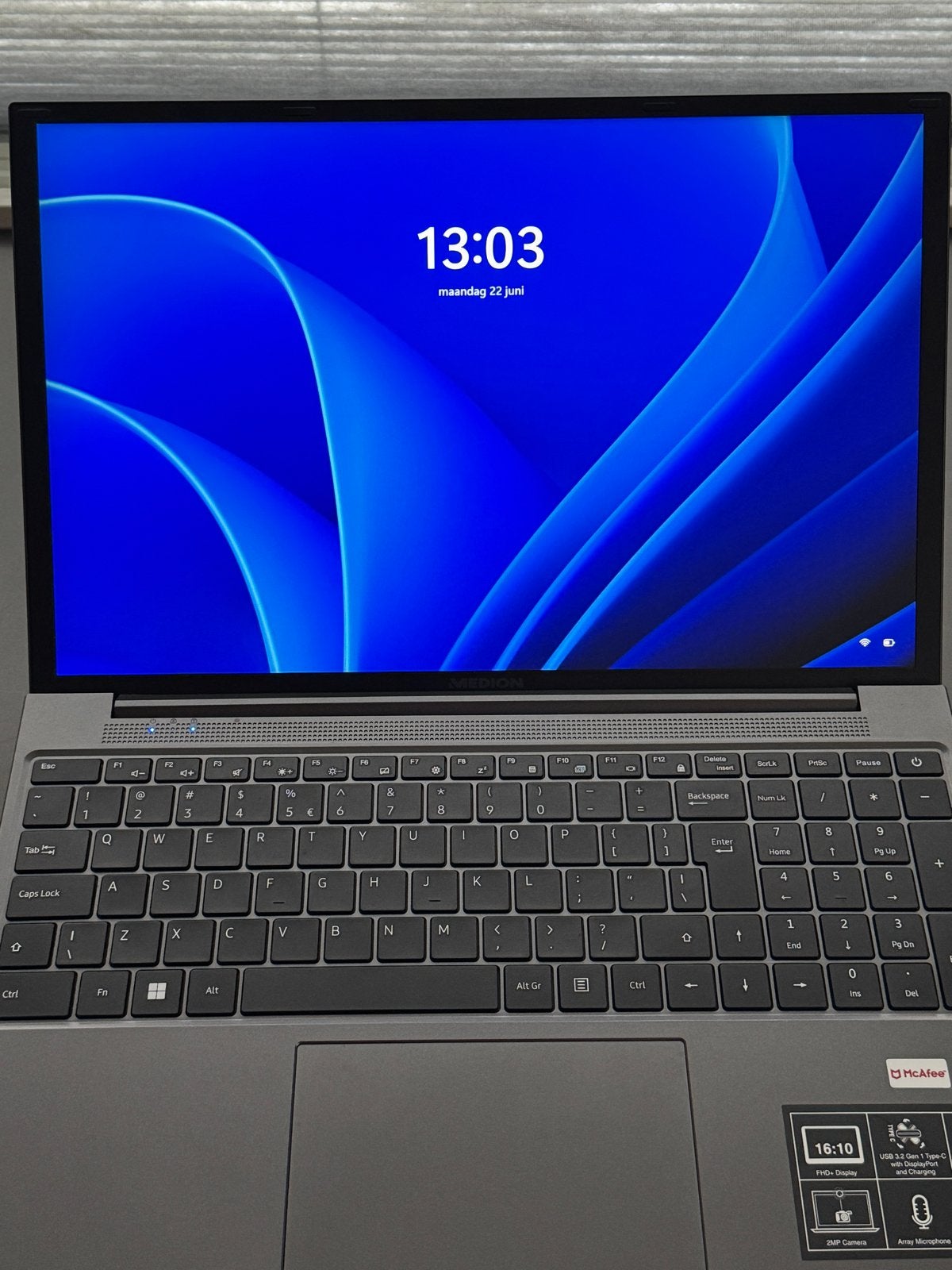 Medion Akoya E16423 MD62558 NL - 16 inch - Intel Core i5, 2 tot 3 Ghz, Qwerty, 8 GB, Ophalen of Verzenden