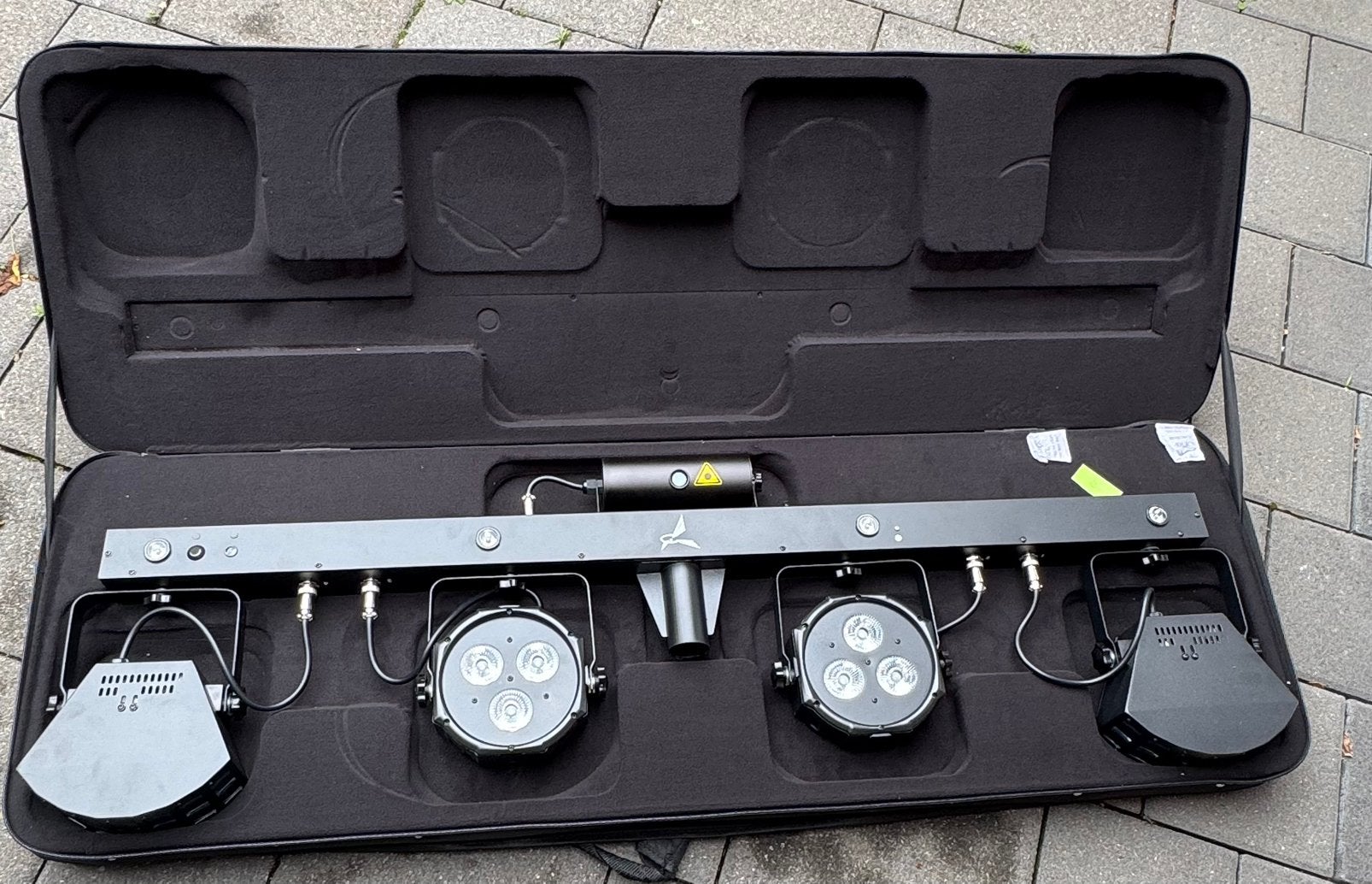 Foto 16 van Complete DJ Set: Denon Prime 4 met 500gb harde schijf