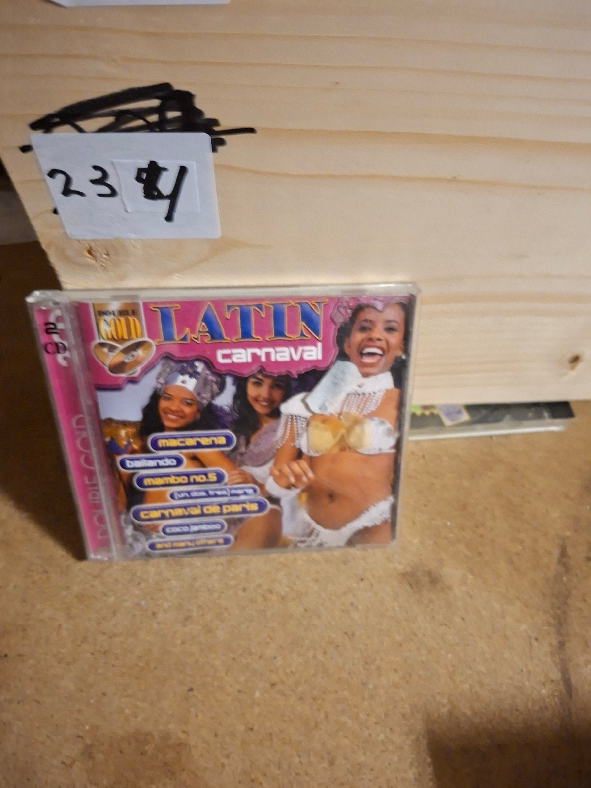 Double Gold Latin Carnaval CD - Macarena, Mambo No. 5, Ophalen of Verzenden, Latin, Gebruikt, Verzamelalbum
