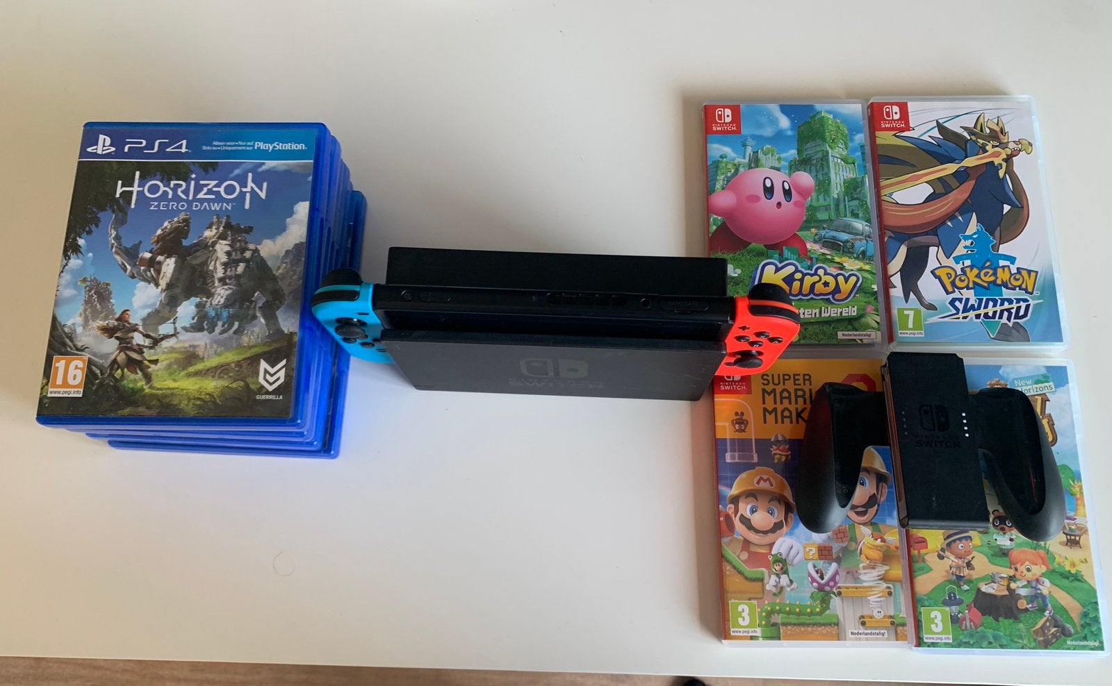 Nintendo Switch V2 + Spellen, Ophalen of Verzenden, Zo goed als nieuw, Vanaf 3 jaar