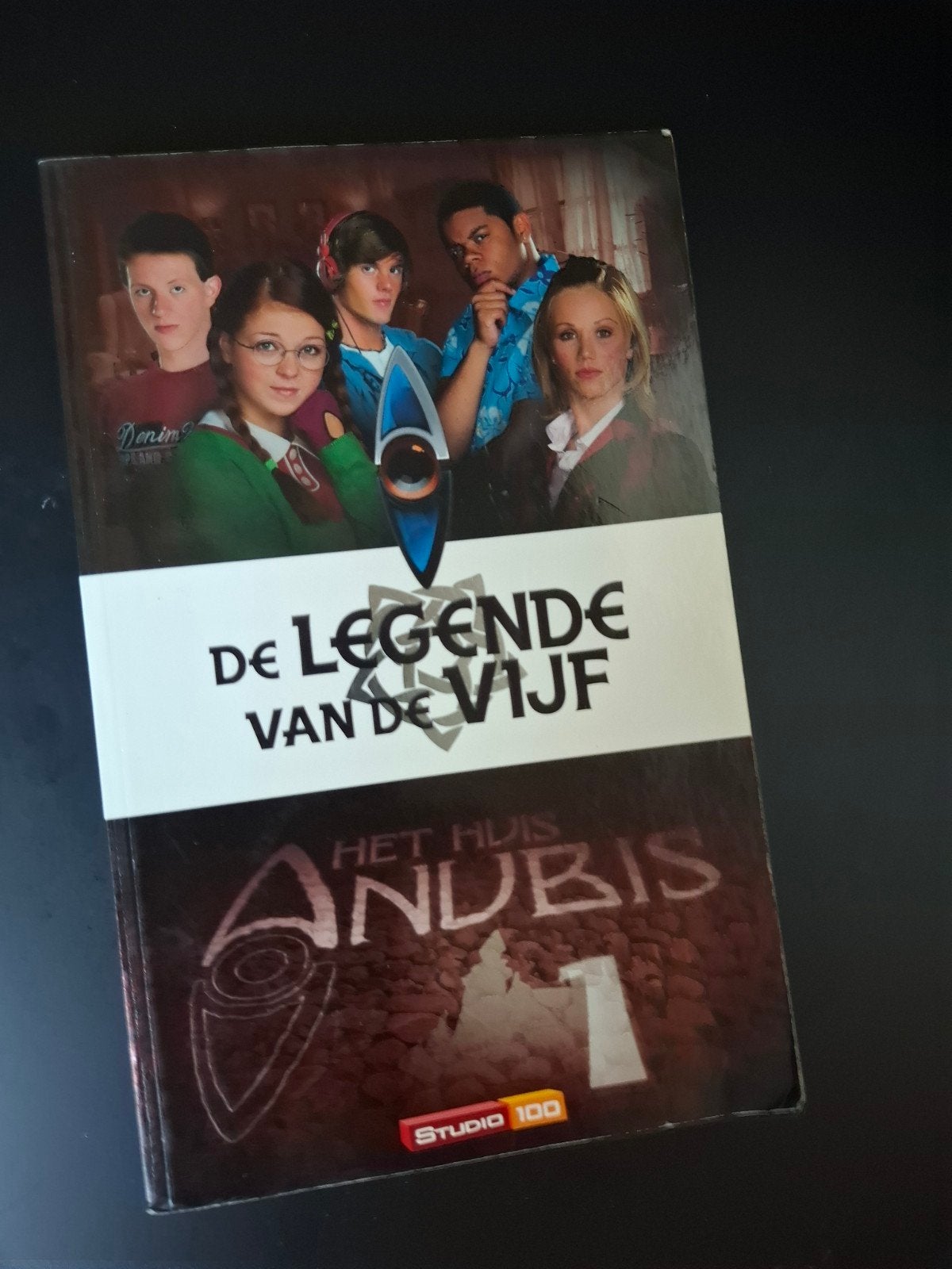 De legende van de vijf, Ophalen of Verzenden, Zo goed als nieuw, Fictie algemeen