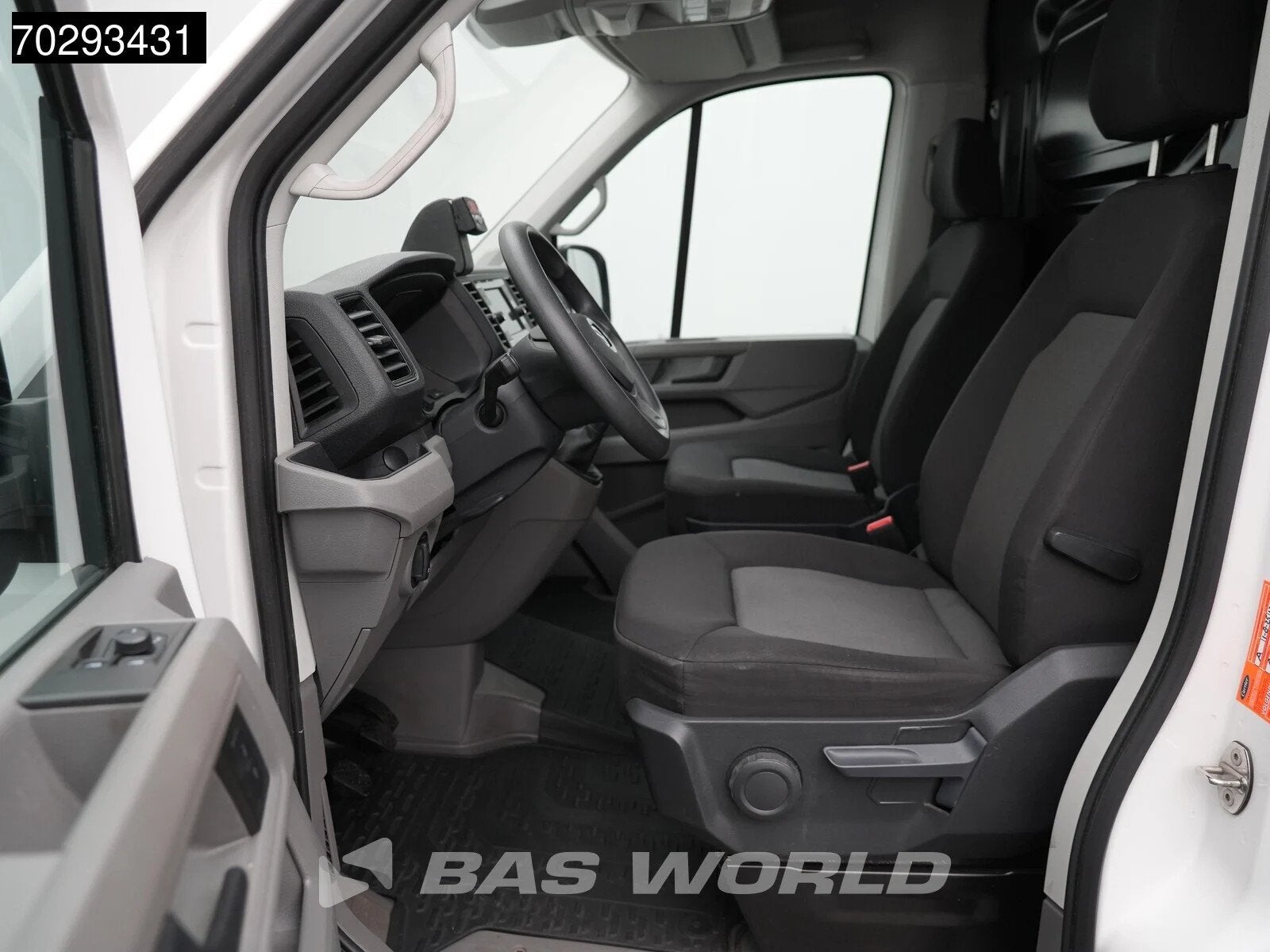 Volkswagen Crafter 177pk Koelwagen Carrier Viento 350 L4H3 A, Stof, Gebruikt, Euro 6, 4 cilinders