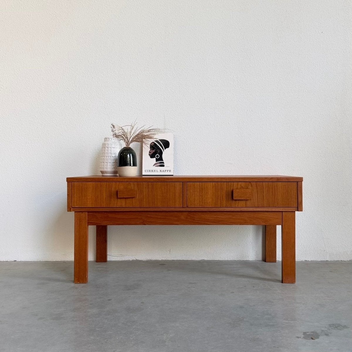 VINTAGE | SIDETABLE | TV KASTJE | TEAK | DEENS, Ophalen, Gebruikt, 50 tot 100 cm, Teakhout