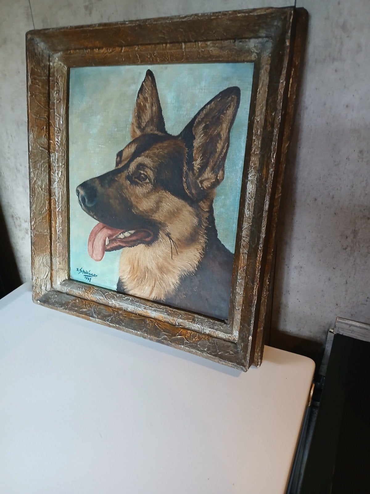 Mooi schilderij van herdershond uit 1957, Antiek en Kunst, Ophalen of Verzenden, Ingelijst, Dieren, Paneel