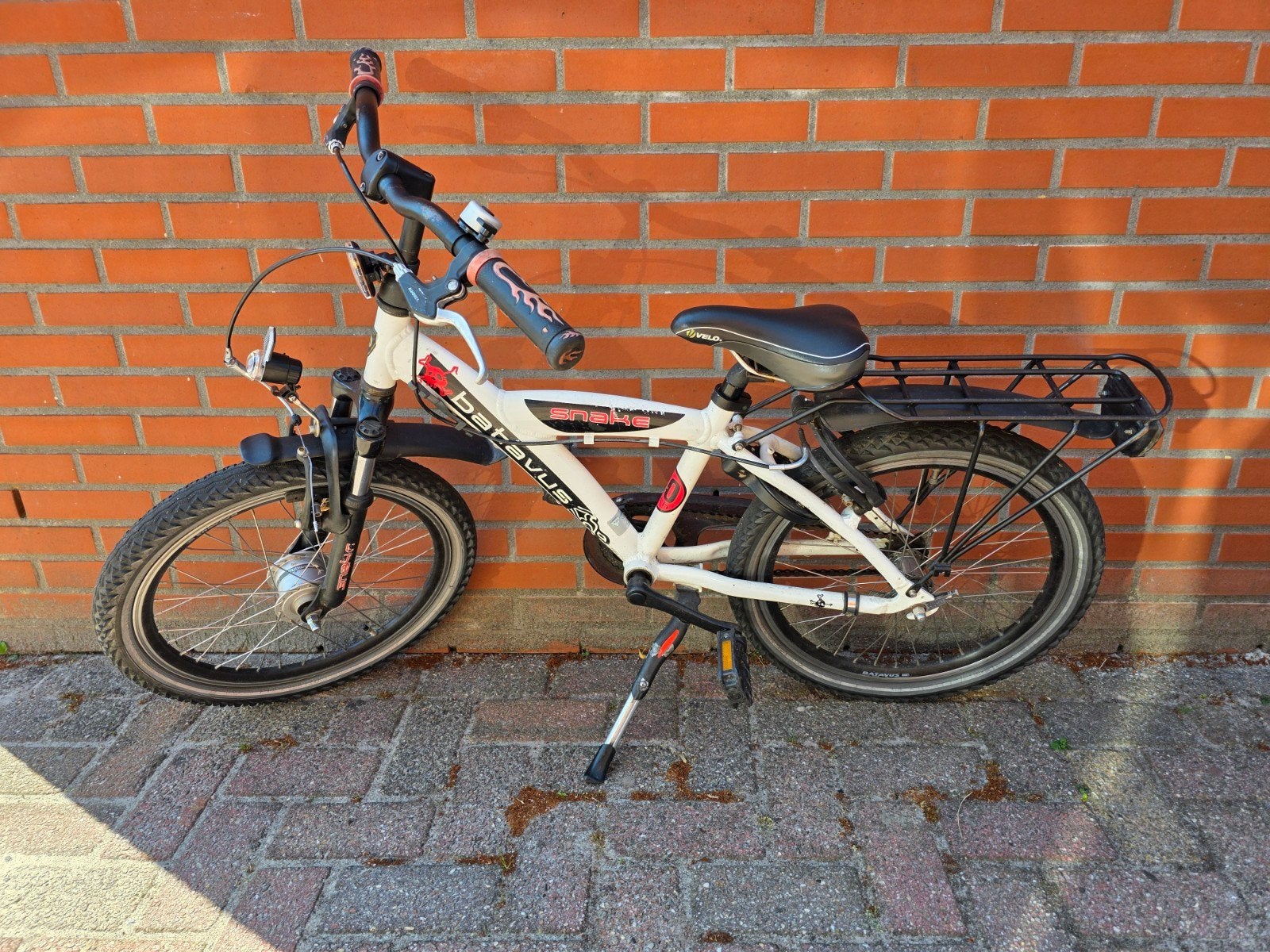 Batavus Snake 20 inch kinderfiets wit met rood/zwart, Fietsen en Brommers, Fietsen | Kinderfietsjes, Ophalen, Gebruikt, Batavus Snake
