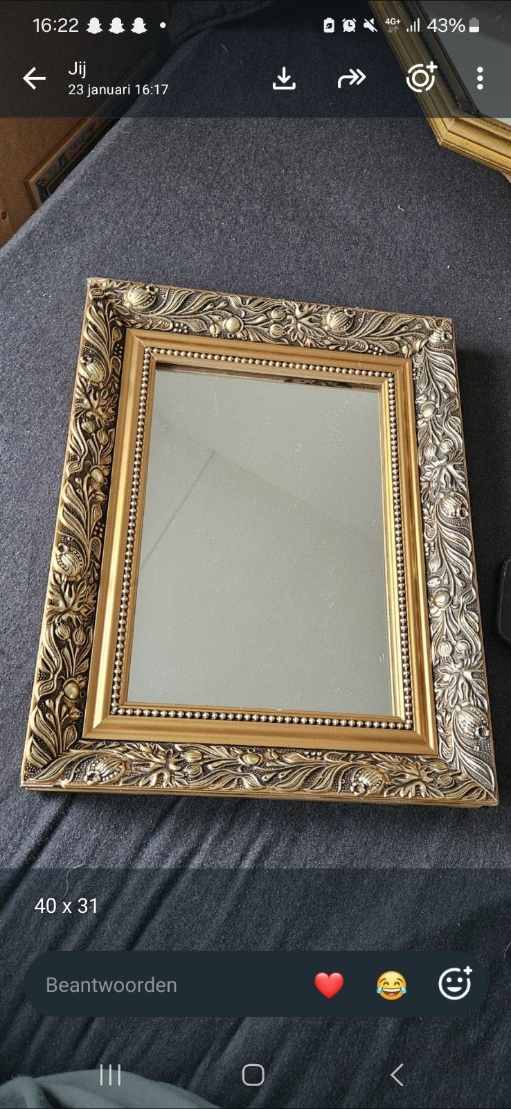 Decoratieve spiegel met gouden barok lijst (40x31 cm), Minder dan 50 cm, Gebruikt, Ophalen of Verzenden, Minder dan 100 cm