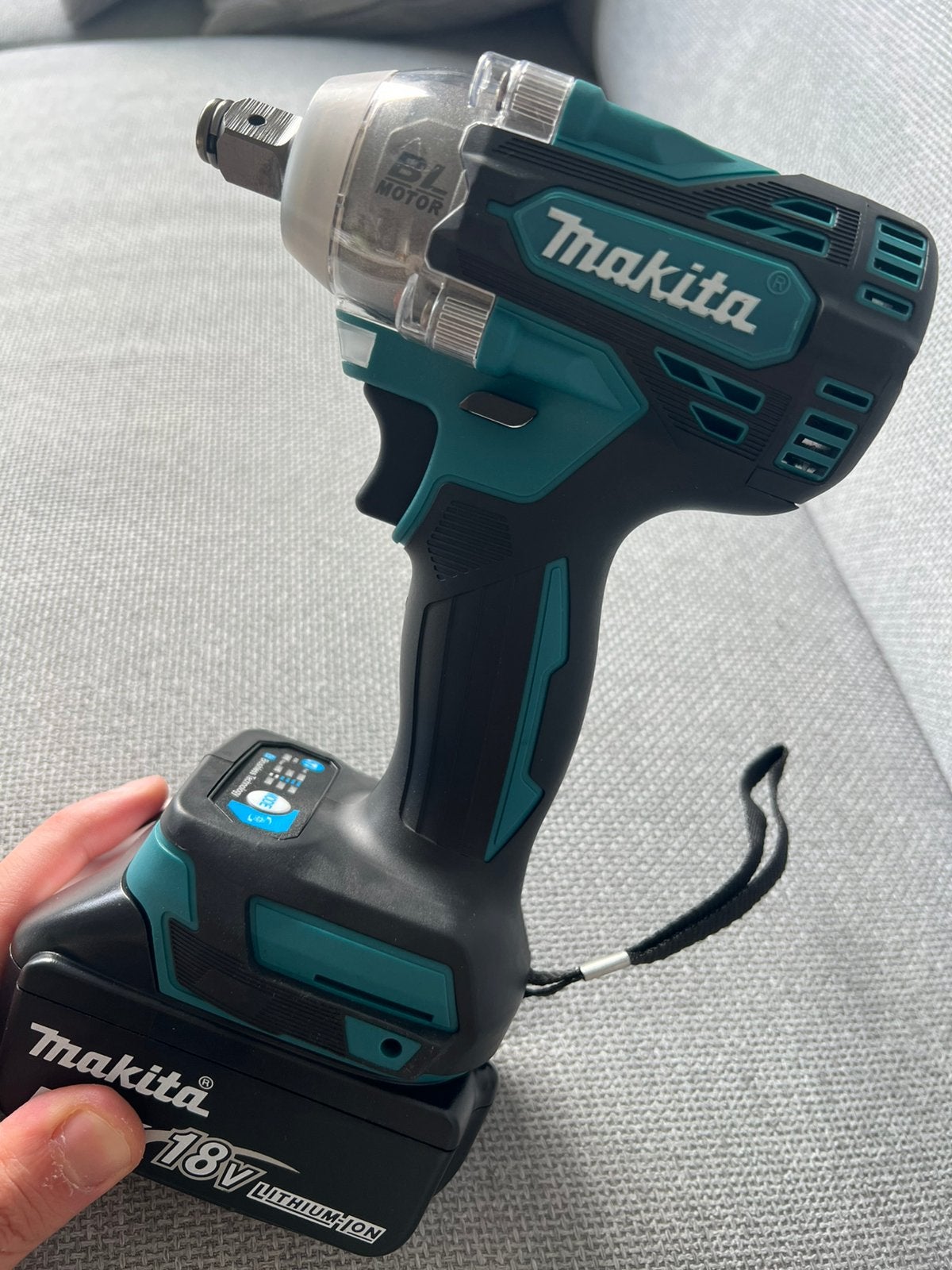Makita DTW300 18V Slagmoersleutel – 330Nm, Ophalen of Verzenden, Nieuw