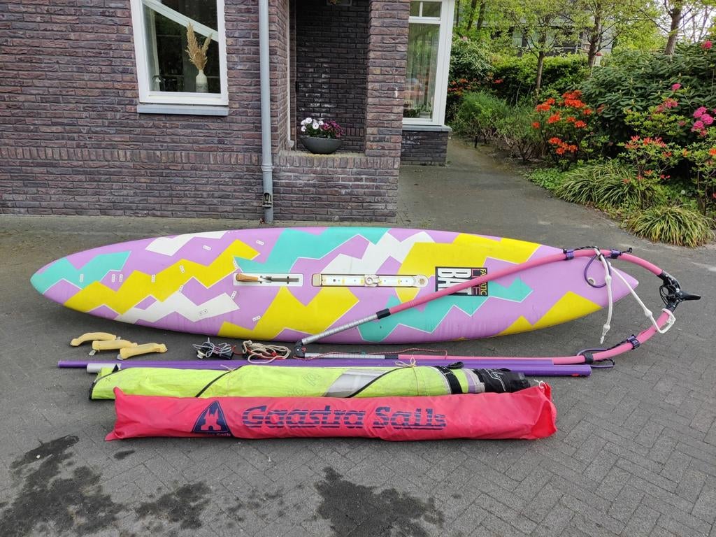 Windsurfset incl. Giek en Gaastra Sails Slalomfoil 4.4 zeil, Watersport en Boten, Windsurfen, Gebruikt, 3.5 tot 5 m², Ophalen