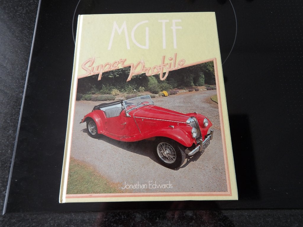 MG TF Super Profile Boek - Jonathan Edwards, Boeken, Algemeen, Verzenden, Zo goed als nieuw, Jonathan Edwards