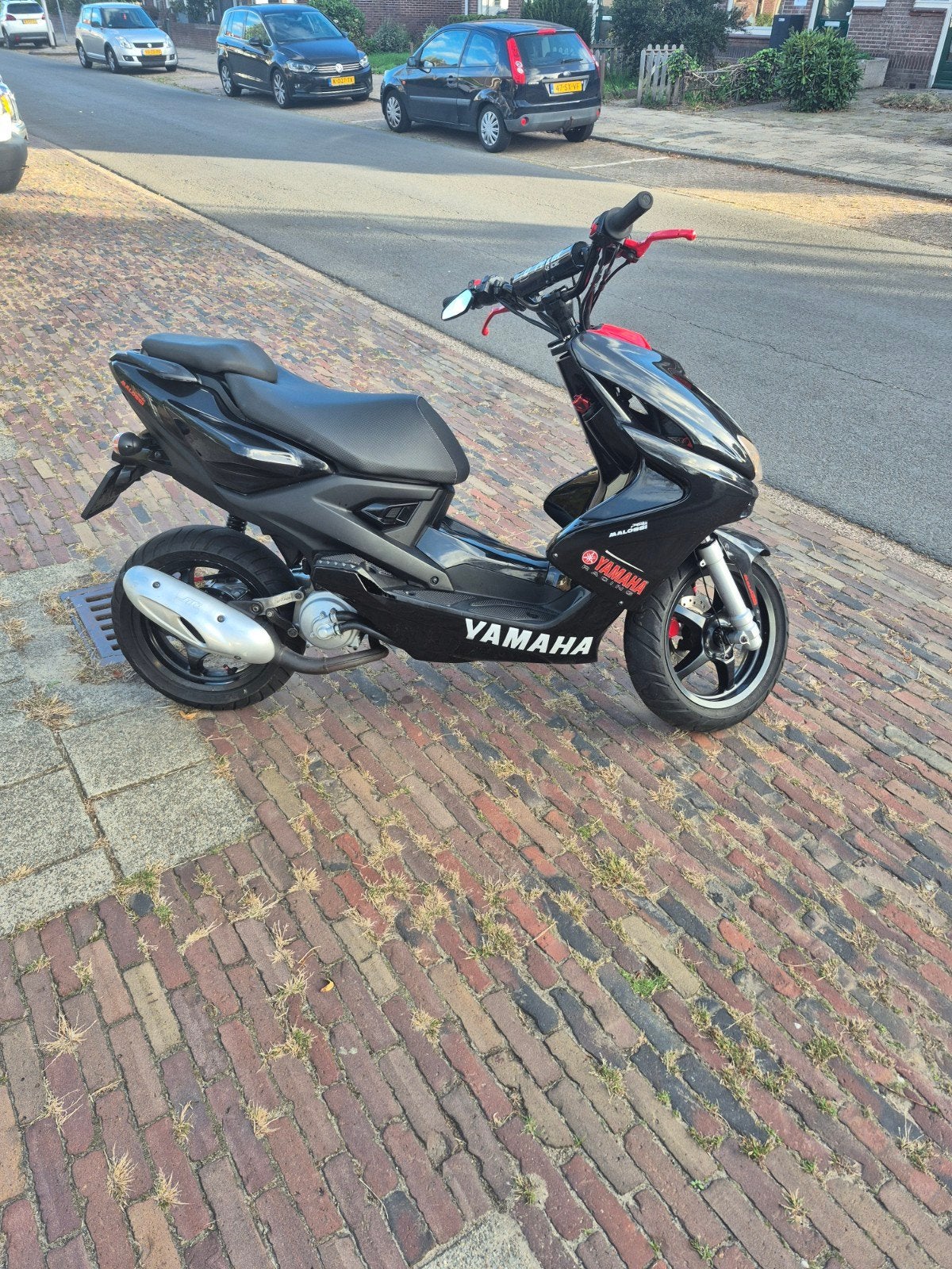 Yamaha Aerox 2015 volledig gereviseerd, Ophalen, Zo goed als nieuw, Tweetakt, Aerox