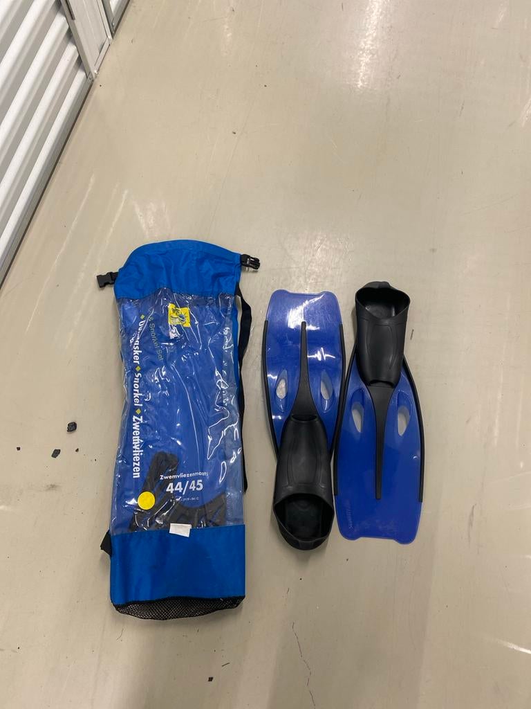 Zwemvliezen maat 44/45 - Ideaal voor snorkelen, Ophalen of Verzenden, Gebruikt, Snorkelvinnen