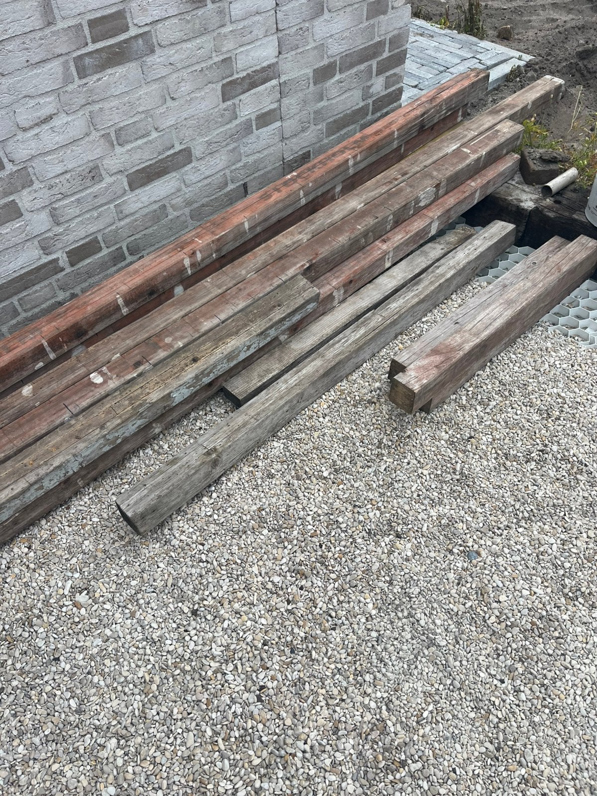 8 gebruikte houten metselprofielen te koop, Ophalen, Gebruikt, 250 tot 300 cm, Plank