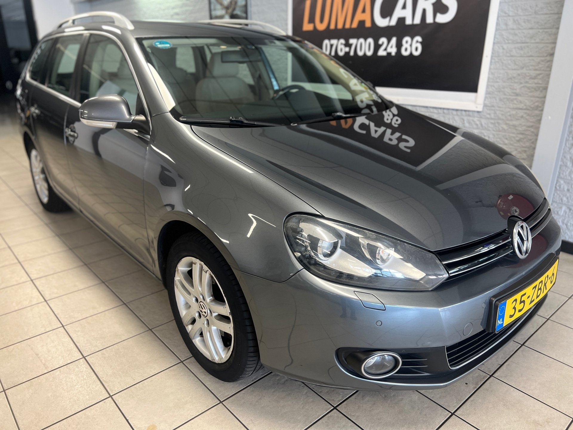 Volkswagen Golf Variant 1.2 TSI Highline | Nieuwe APK | navi, Euro 5, Gebruikt, 700 kg, Alcantara