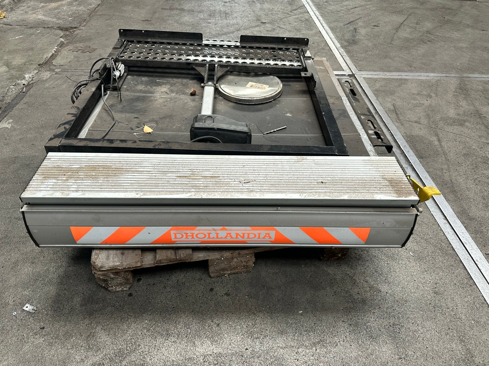 Hollandia laadklep rolstoelvervoer 300kg -, Auto-onderdelen, Ophalen, B, Universele onderdelen, Rolstoel laadlift