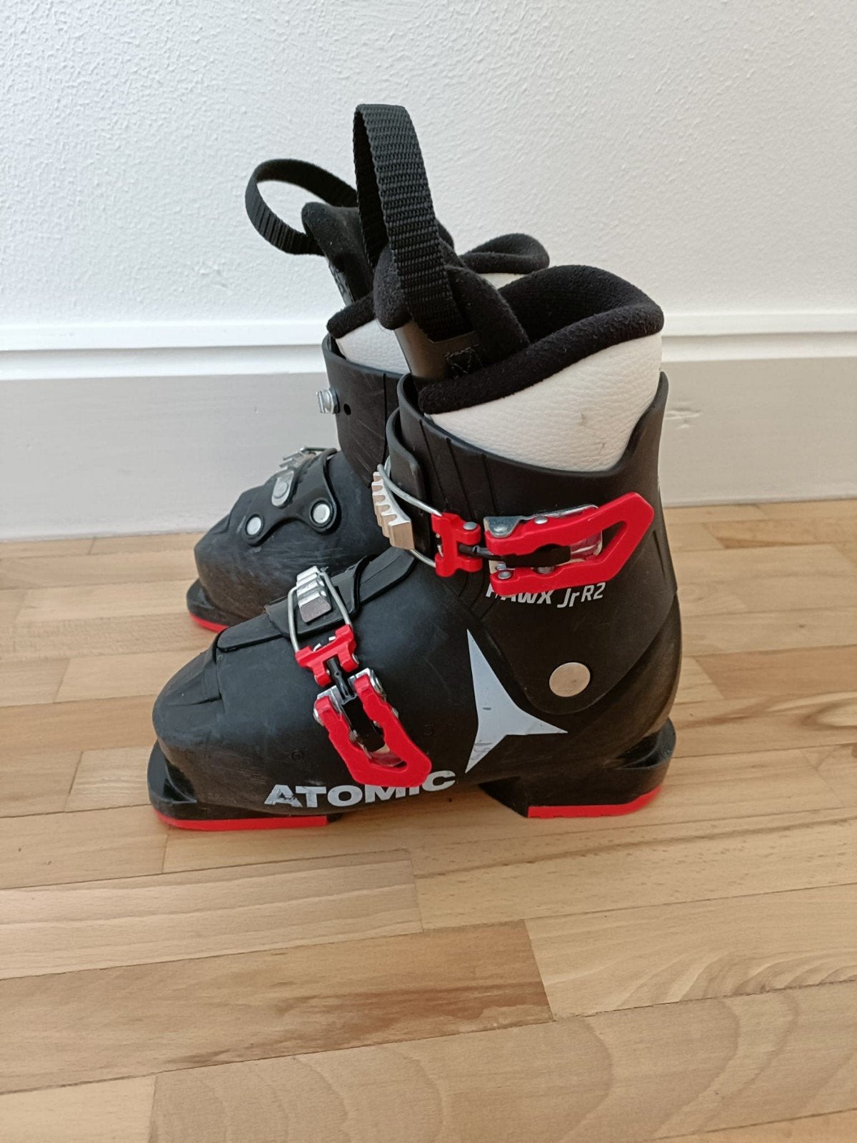 Skischoenen Atomic maat 19/19,5 237mm, Sport en Fitness, Gebruikt, Schoenen, Ophalen of Verzenden, Atomic