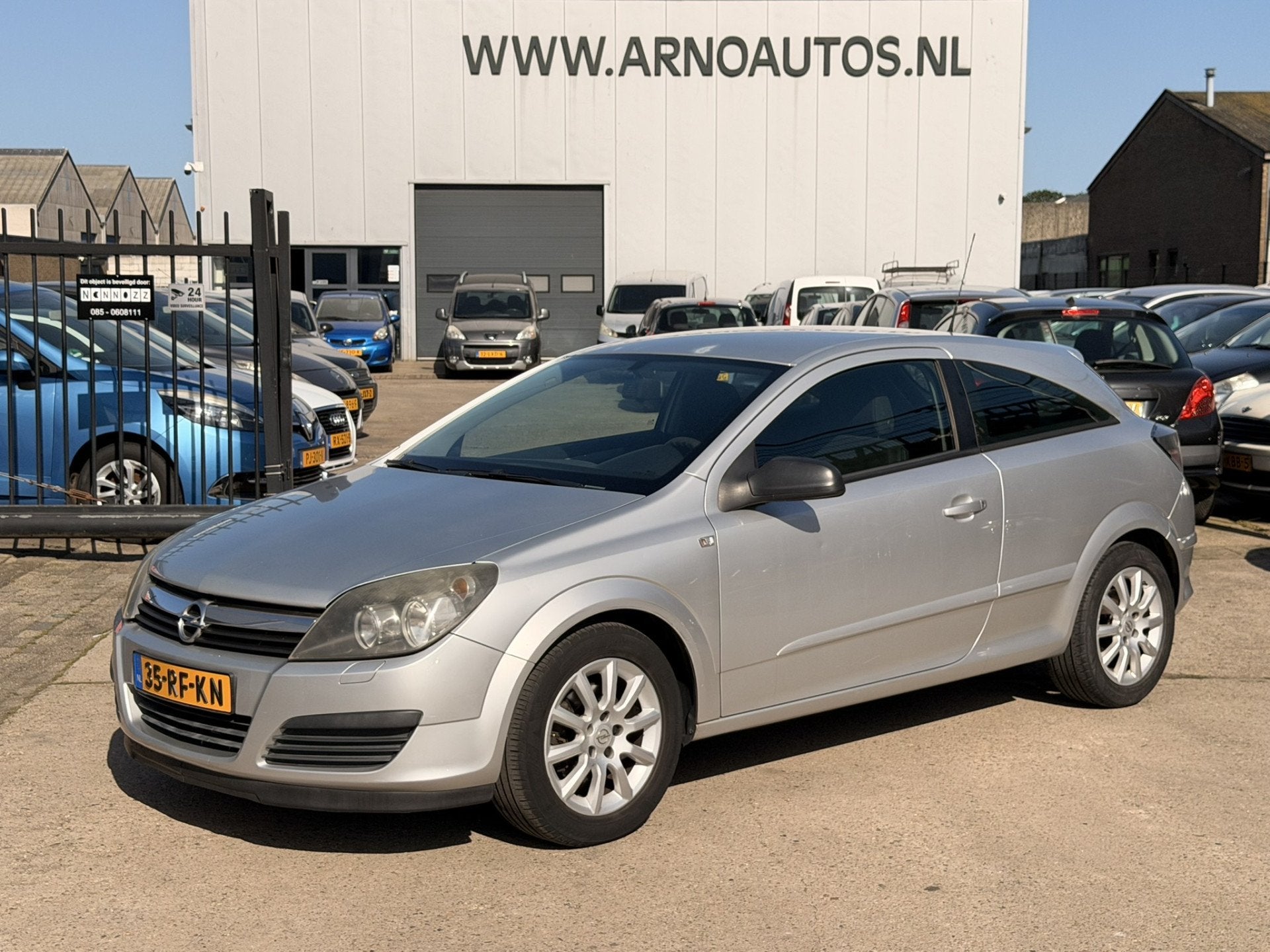 Opel Astra GTC 1.6 Enjoy, AIRCO, CRUISE CONTROL, ELEK-RAMEN,, Auto's, Voorwielaandrijving, 1589 cc, 620 kg, 49 €/maand