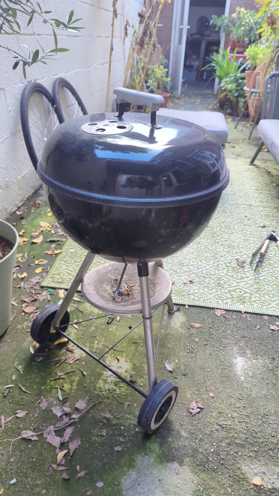 Weber BBQ gratis af te halen, Tuin en Terras, Ophalen, Gebruikt, Weber