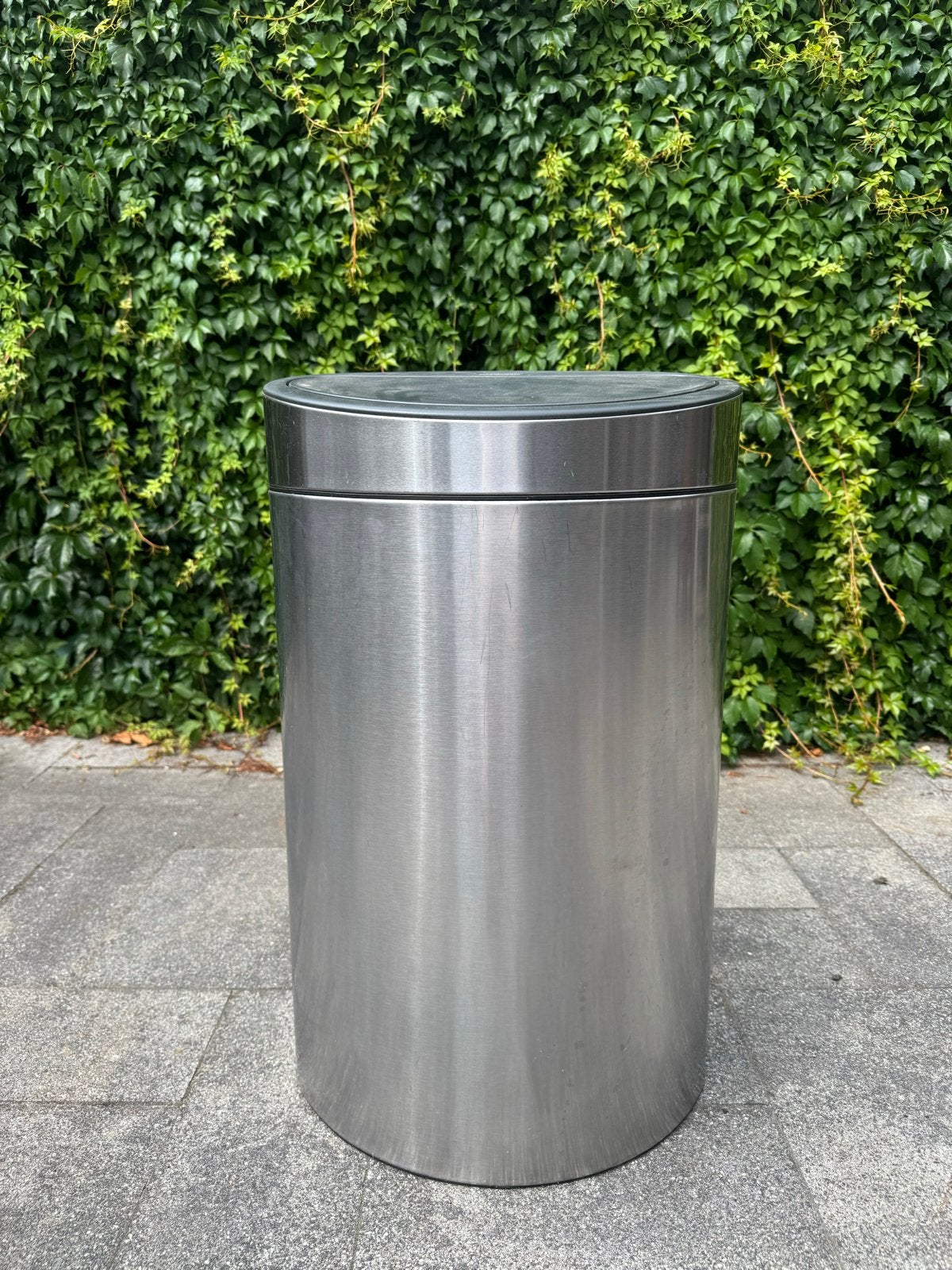 Brabantia touch bin afvalemmer, 23/10 liter - Matt Steel, Ophalen, 50 – 75, Gebruikt, 20 tot 30 liter