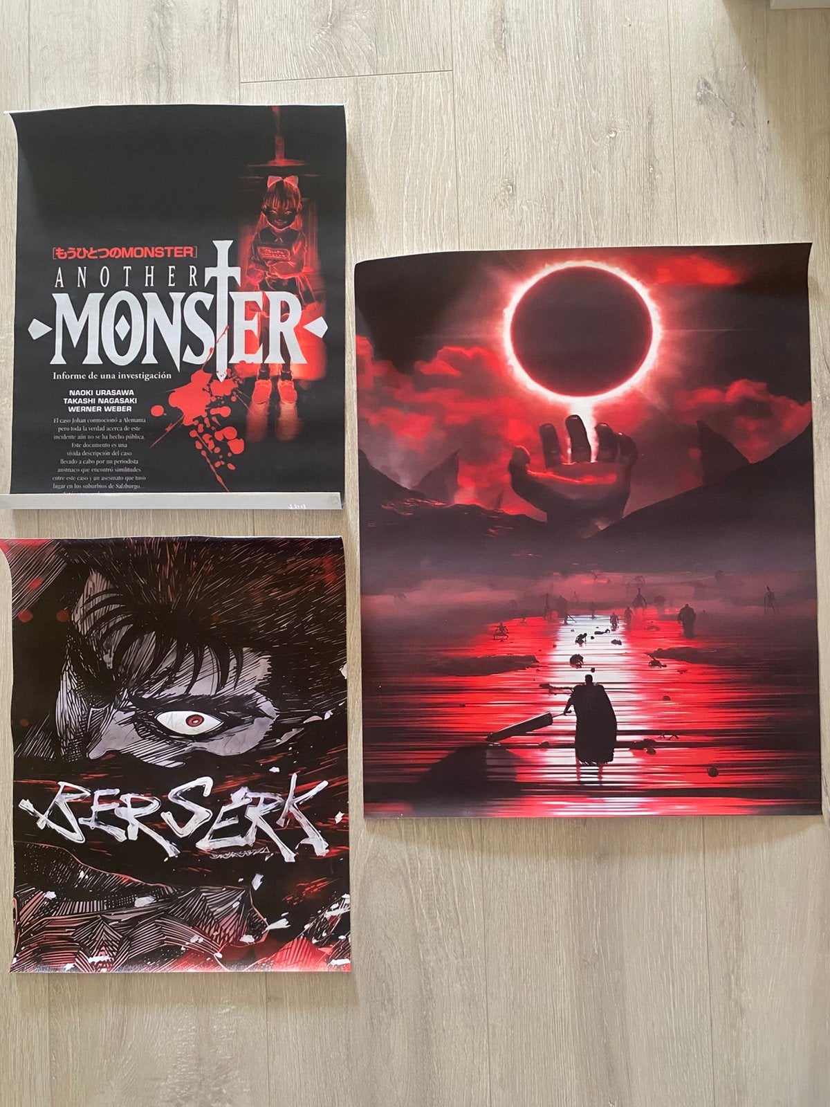 Anime Berserk en Monster posters, Ophalen, Zo goed als nieuw, A1 t/m A3, Film en Tv
