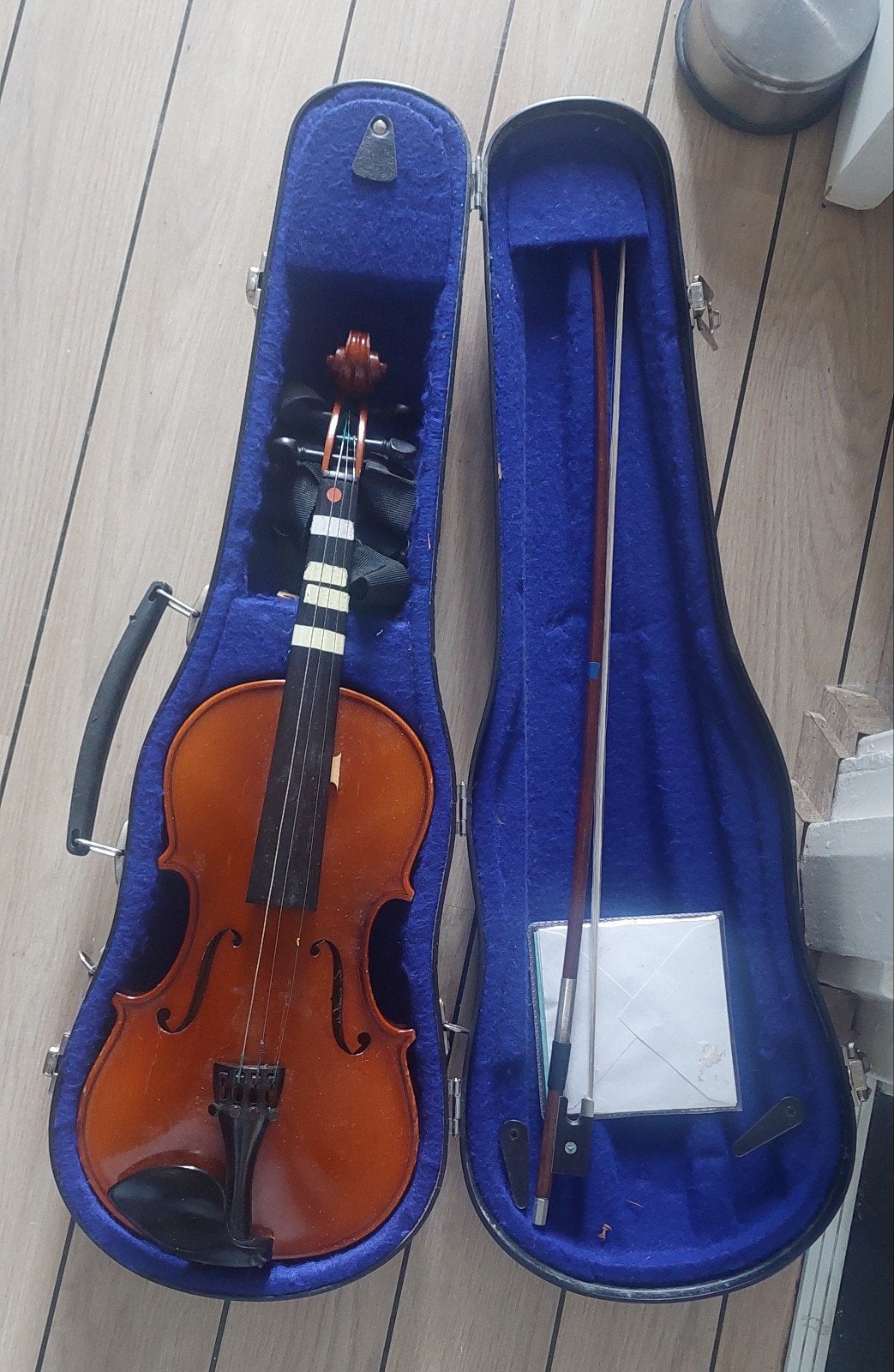 Oude Viool met Koffer en Strijkstok, Gebruikt, Viool, Ophalen of Verzenden, 4/4-viool