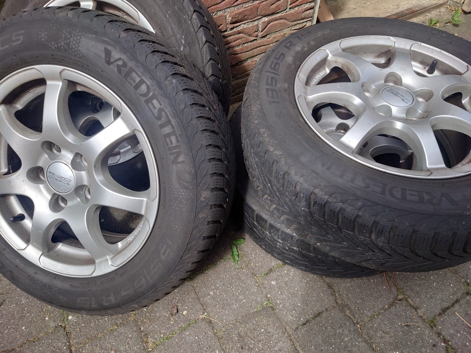 4 stuks alu velgen in goede staat, Renault Mégane III, Ophalen, Gebruikt, 15 inch, Velg(en)