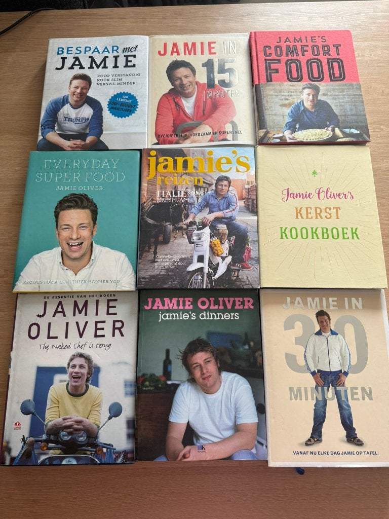 Jamie Oliver - 9 Kookboeken - Zeer nette staat, Ophalen of Verzenden, Zo goed als nieuw, Italië