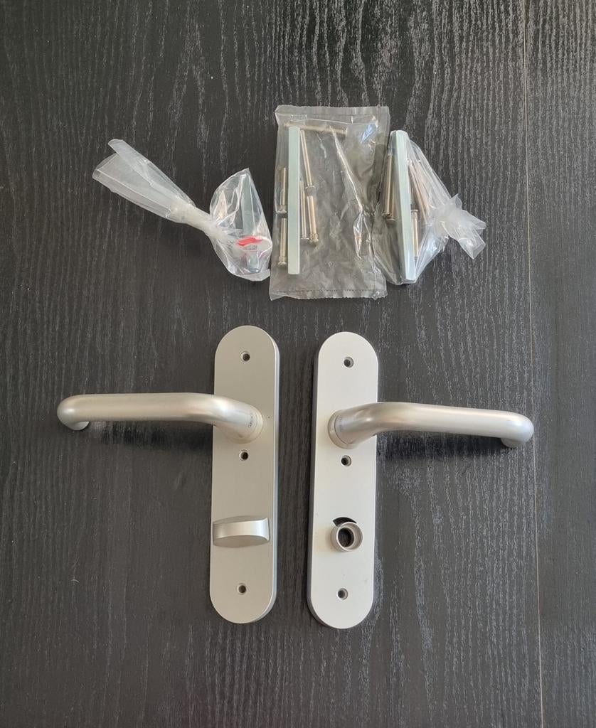 Nieuwe Deurklink Set, Nemef, Doe-het-zelf en Verbouw, Hang- en Sluitwerk, Ophalen of Verzenden, Nieuw, Rvs, Klink of Kruk