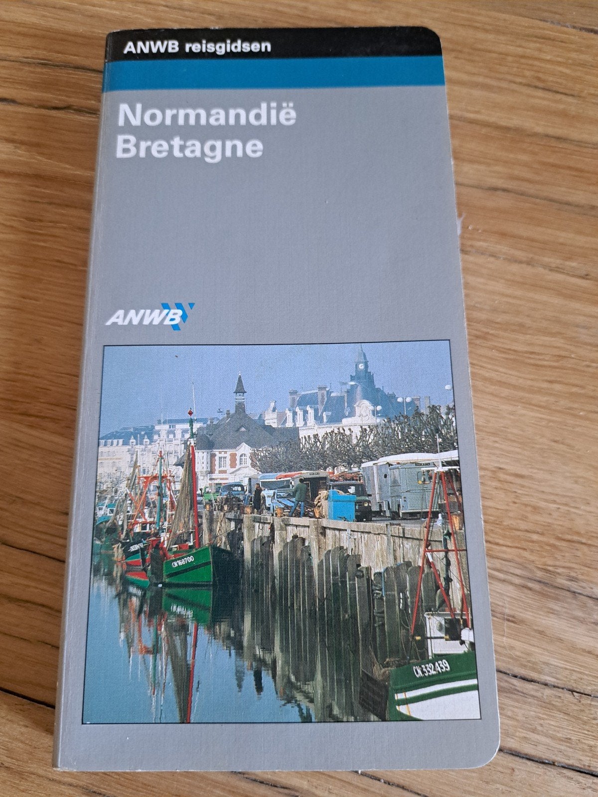 ANWB Reisgids Normandië Bretagne, Gelezen, Europa, Ophalen of Verzenden, Reisgids of -boek