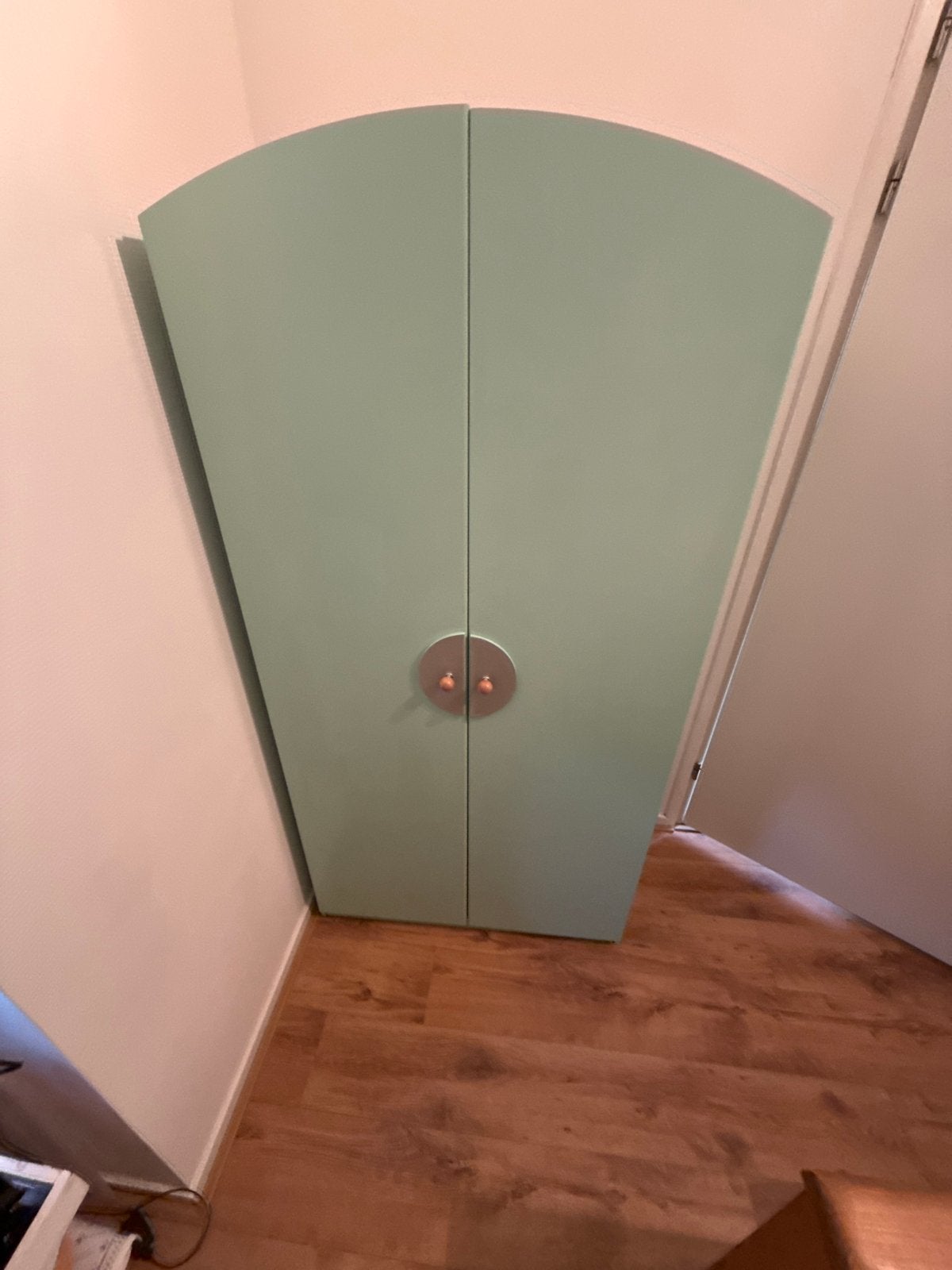 Hoekkast met hangruimte en plank - Mintgroen, Ophalen, Met plank(en), Gebruikt, 50 tot 100 cm