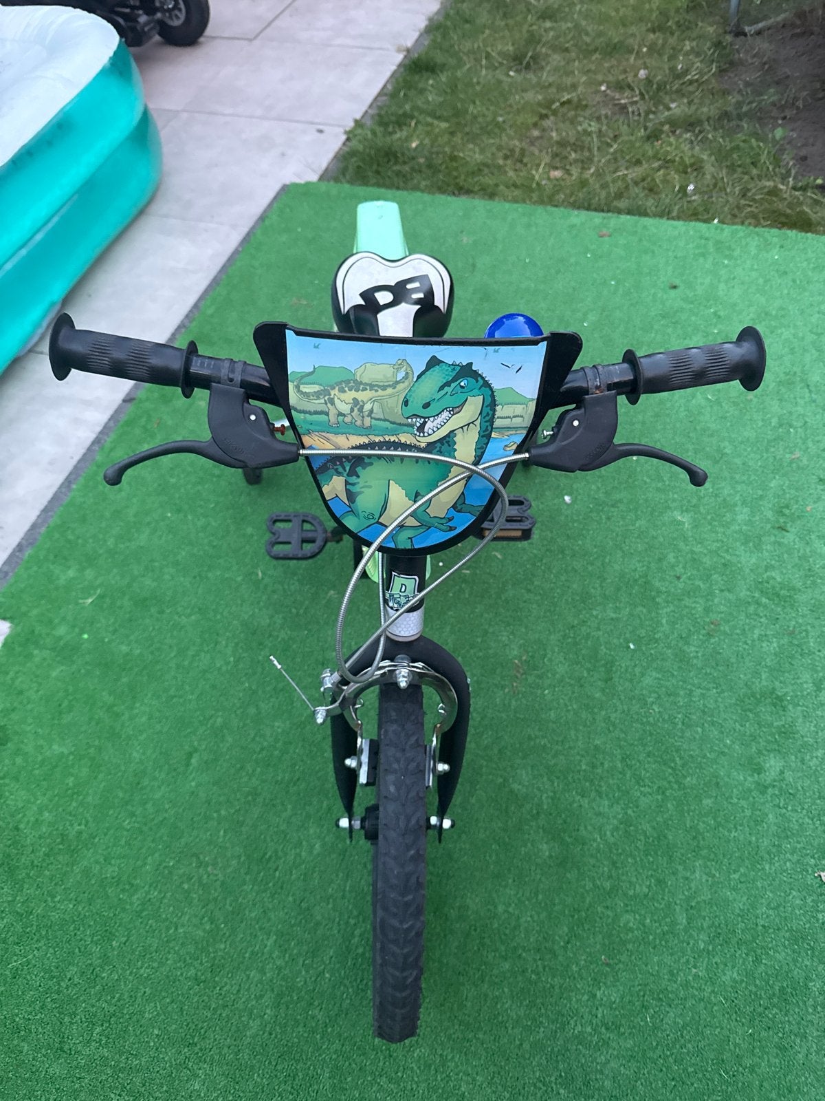 Kinderfiets met zijwieltjes - banden moeten nagekeken, Ophalen, Zijwieltjes, Gebruikt, Velgrem