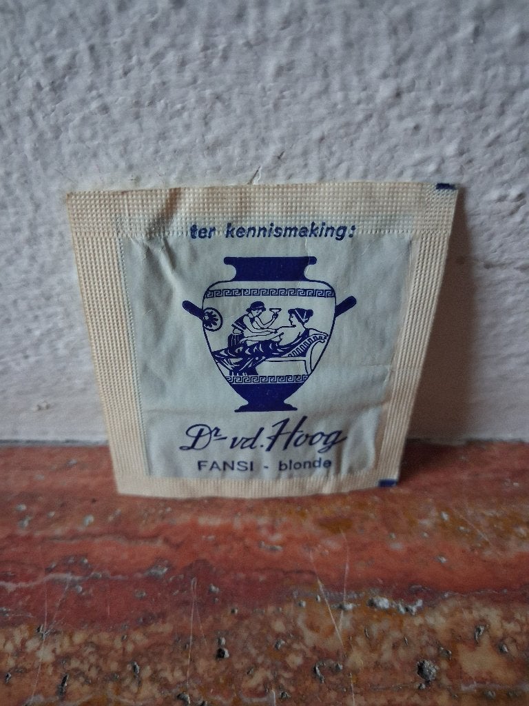 Vintage proefmonster Dr vd Hoog gekleurde make-up creme, Sieraden, Tassen en Uiterlijk, Ophalen, Overige kleuren, Gehele gezicht